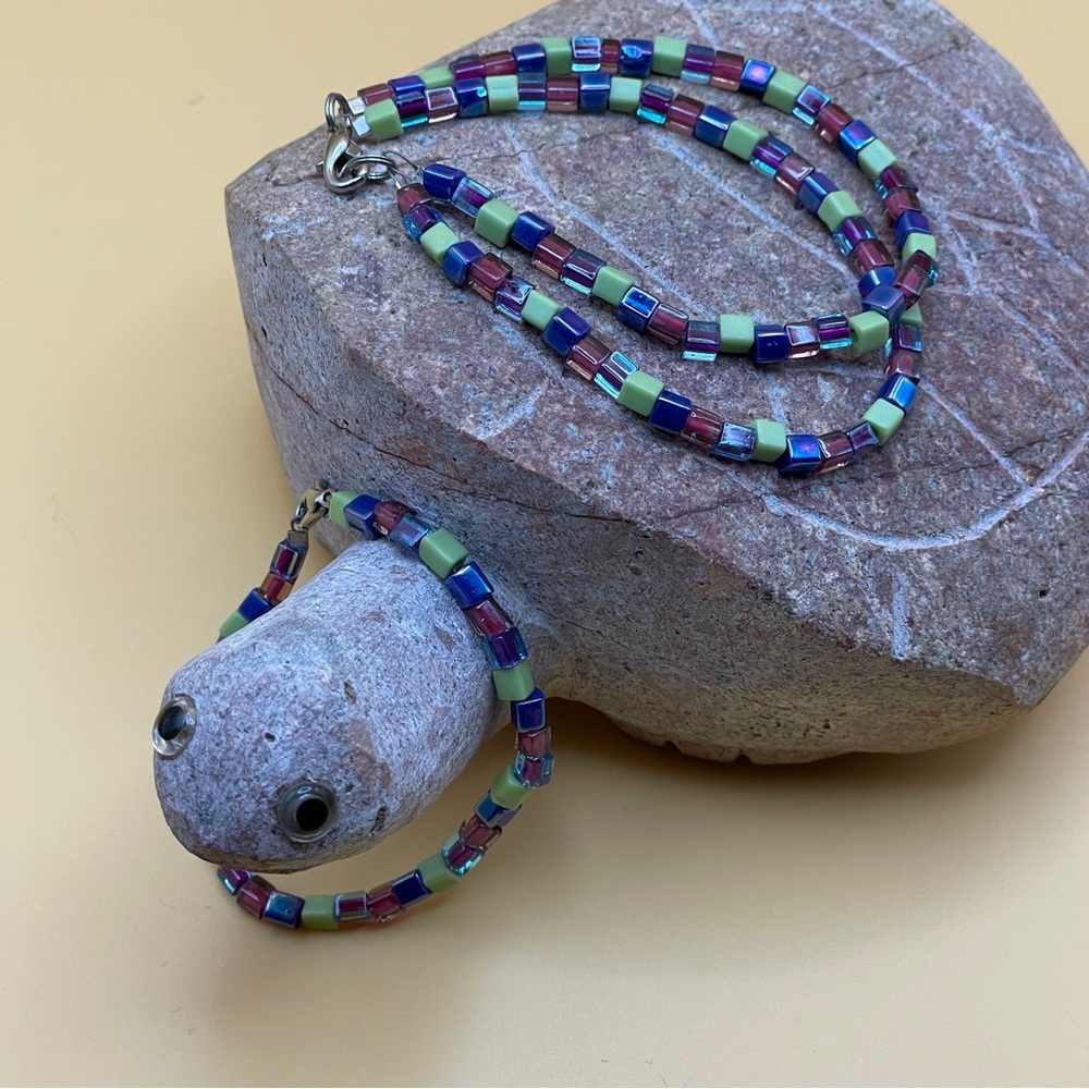 Big Sis & Lil Sis Iridescent Mermaid Bracelets π Mommy & Me Matching Set πβ¨ - Picture 5 of 7